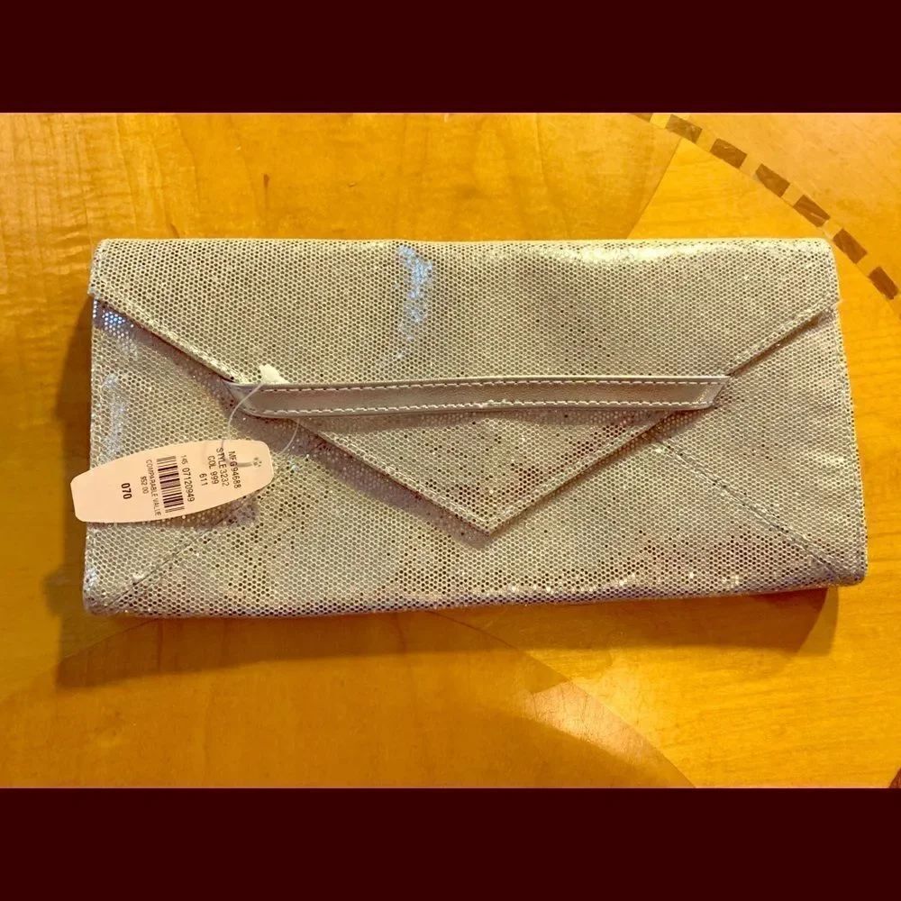 Victoria’s Secret Silver Sparkle Bling Pink Lining Sparkle Evening Clutch 10X5
